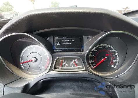 2018 Ford Focus St z USA, uszkodzony, nr VIN 1FADP3L9XJL247265